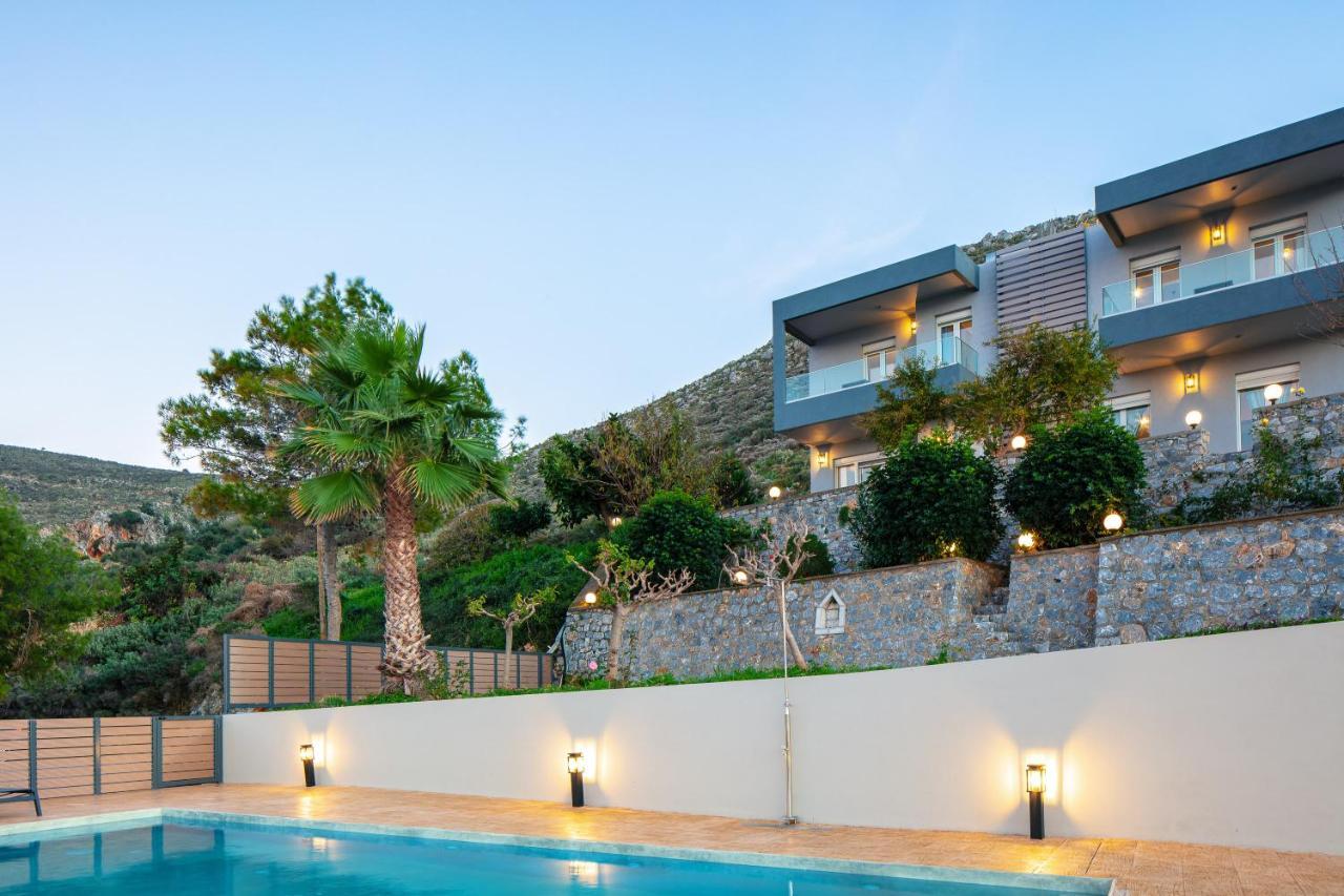 Aparthotel Pietra Di Mare Petres  Exteriér fotografie